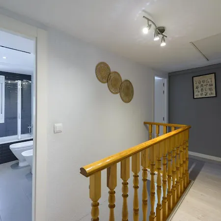 Sabadell Calle, Casa Familiar De 3 Dormitorios Con Terraza Junto Metro Fuencarral Madrid Extérieur photo